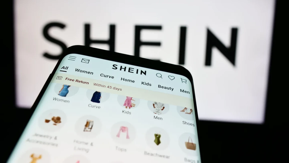 Francija piespriež "Shein" milzīgu 40 miljonu eiro sodu par maldinošu komercpraksi: Bargs brīdinājums ātrās modes milžiem