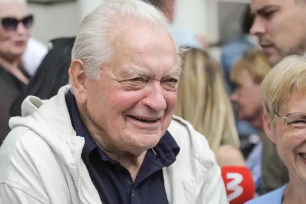 Ģirts Jakovļevs svin 85: leģendārā aktiera mūža devums un sirsnīgie sveicieni