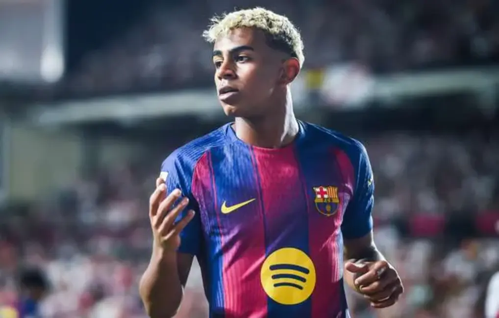 Jamals traumas dēļ izlaidīs “Barcelona” pirmo UEFA Čempionu līgas spēli pret “Newcastle”