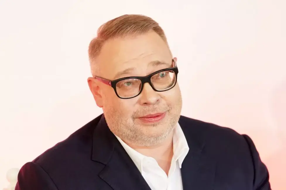 Kailums uz Skatuves: Robežas starp Mākslu un Provokāciju. Nacionālā Teātra Direktora Stingrā Nostāja Pēc Kairām Debatēm