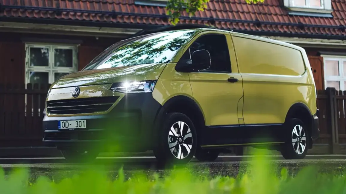 Ko īsti nozīmē “VW Transporter PanAmericana”: Leģendas un bezceļa izaicinājumu apvienojums jaunajā paaudzē