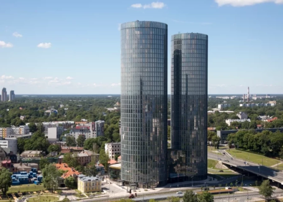 Latvija Pārraksta Investīciju Vēsturi: Desmitgades Izrāviens Apsteidz Lietuvu un Iezīmē Jaunu Ekonomikas Uzplaukumu