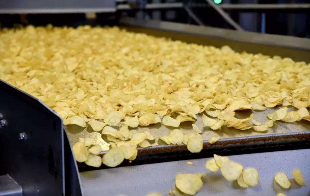 Lietavu radītie zaudējumi nenoslogo pārtikas cenas: Uzņēmēji pagaidām prognozes nemaina