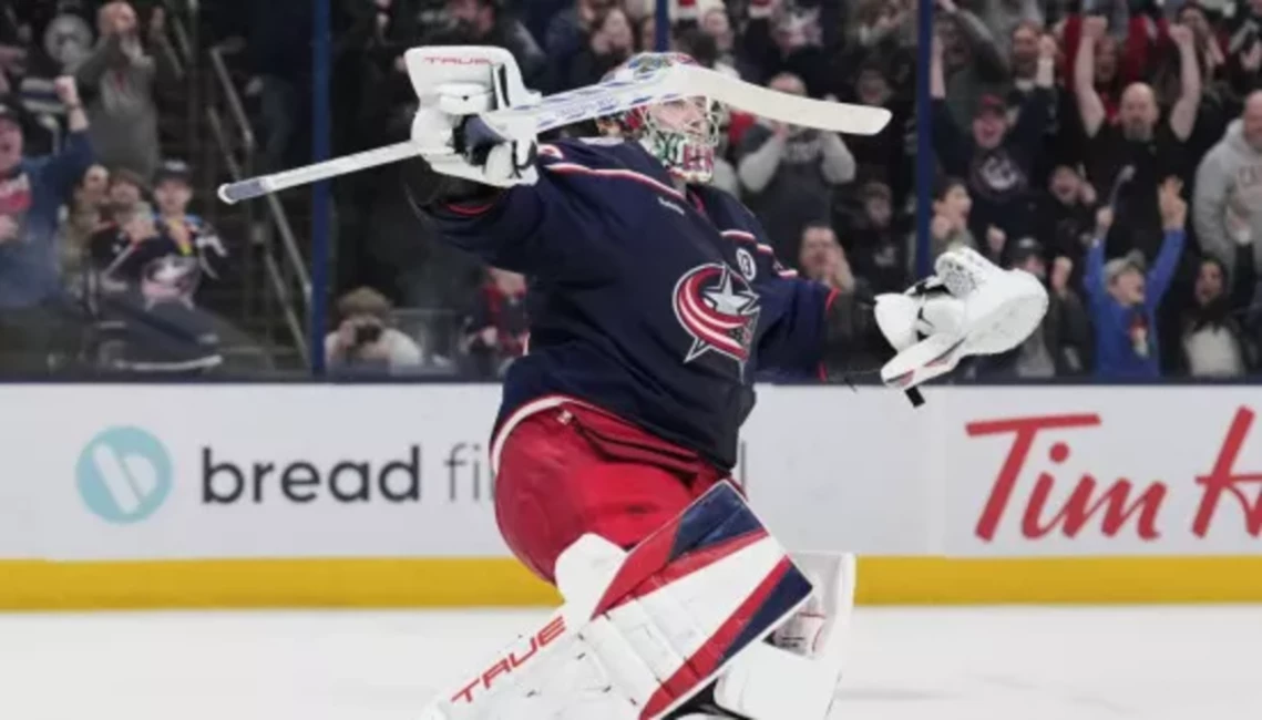 Merzļikina Dilemma: "Blue Jackets" Apskatnieks Apstiprina Vārtsarga Neaizmaināmību Līguma Svara Dēļ