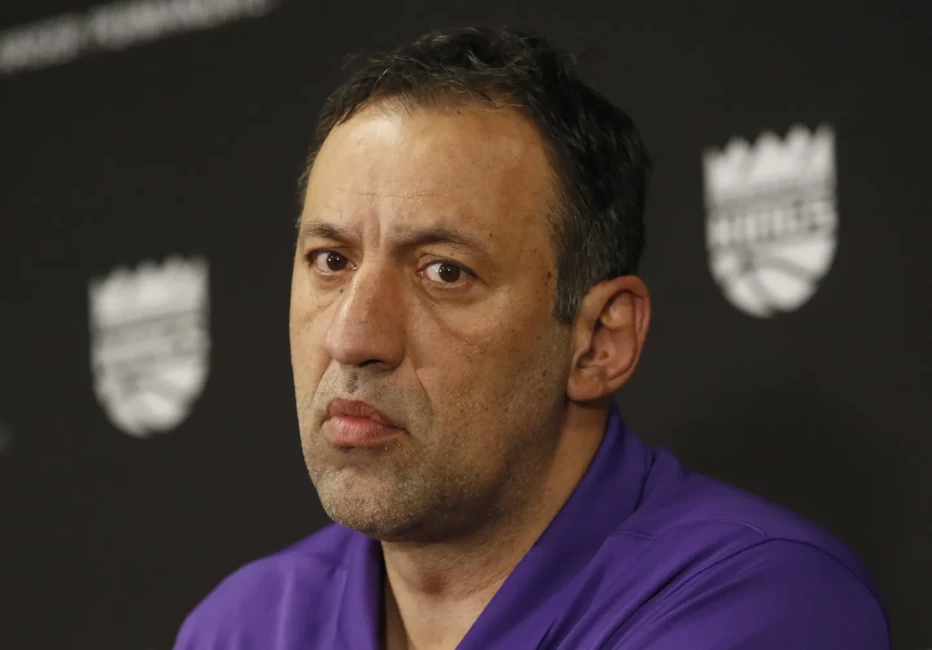 NBA Leģenda Vlade Divacs Lauž Gūžu Motocikla Kritienā: Šokējoša Ziņa no Serbijas