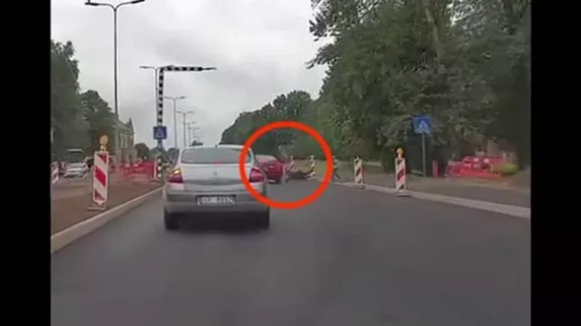 Rīgā 88 gadus vecs vadītājs uz gājēju pārejas notriec bērnu un pieaugušo – satiksmes drošības jautājumi atkal dienaskārtībā
