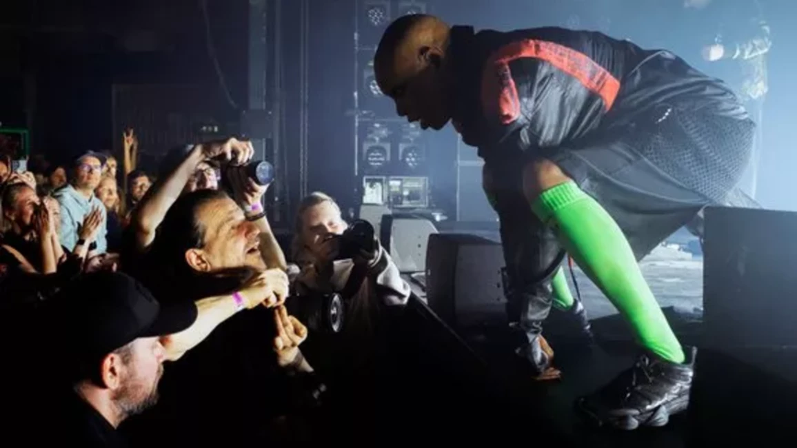 Skin un "Skunk Anansie" Pārvērš Rīgas "Palladium" Par Nevaldāmu Roka Vulkānu