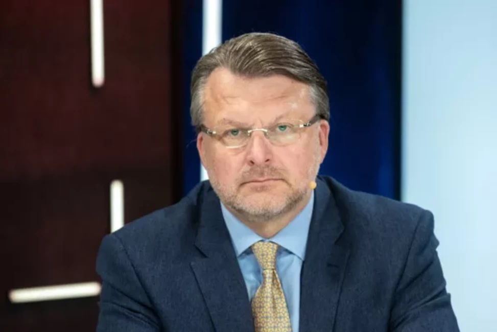 Šokēts un Sašutis: Ainārs Šlesers pēc Tiesas Noraidījuma Rīgas Domes Vēlēšanu Lietā