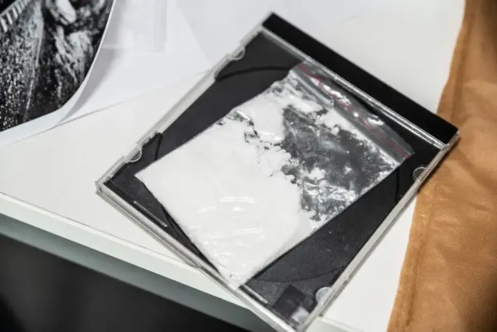 Somijā atklāj organizētu noziedzīgu grupējumu narkotiku apritē; kurjeri aizturēti arī Latvijā