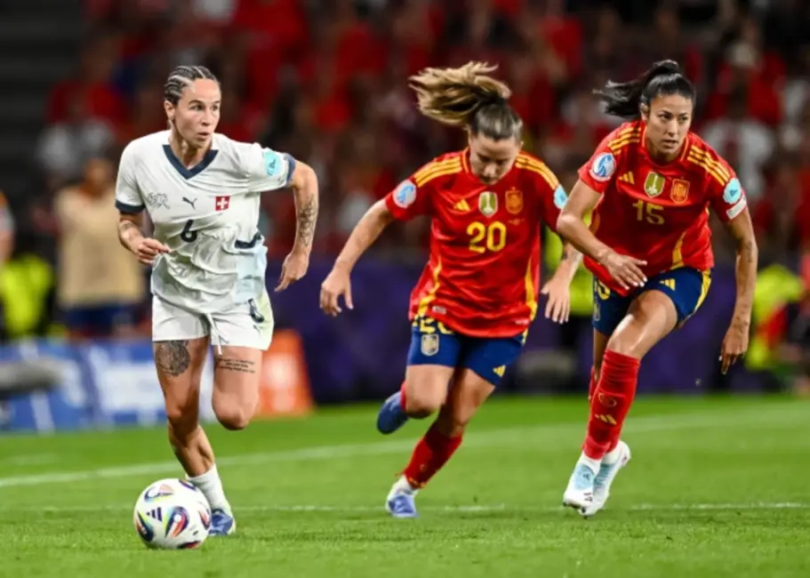 Spānijas Futbola Karalienes Valda Eiropā: Vēsturisks Triumfs Bernē Iesākas Ceļu Uz Zeltu