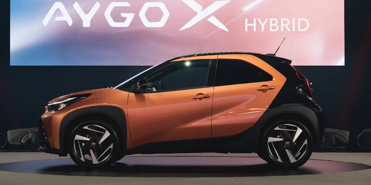 Toyota Aygo X Hybrid: Revolūcija Pilsētas Kompaktklasē – Mazākais Hibrīds Savā Segmentā Maina Spēles Noteikumus