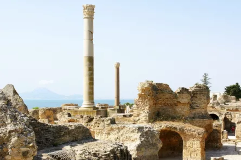 Tunisija: Neaizmirstams un Drošs Āfrikas Pērles Ceļojums Latvijas Tūristiem 2025. Gadā