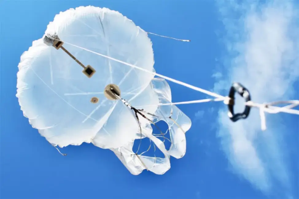 Ukrainas ‘Aerobavovna’ izstrādā ‘Shahed’ dronu pārtveršanas sistēmu ar inovatīviem aerostatiem