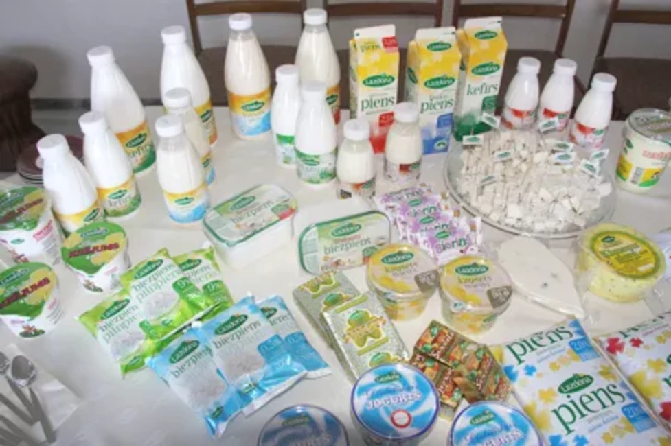 Ukrainas Piena Imports Met Ēnu uz Latvijas Piensaimniekiem: Cenas Krīt, Uzņēmumi Meklē Jaunas Stratēģijas