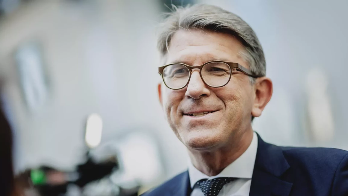 Vācijas ministrs Vaimers brīdina: Globāls kultūras karš apdraud zinātnes un mākslas brīvību visā pasaulē